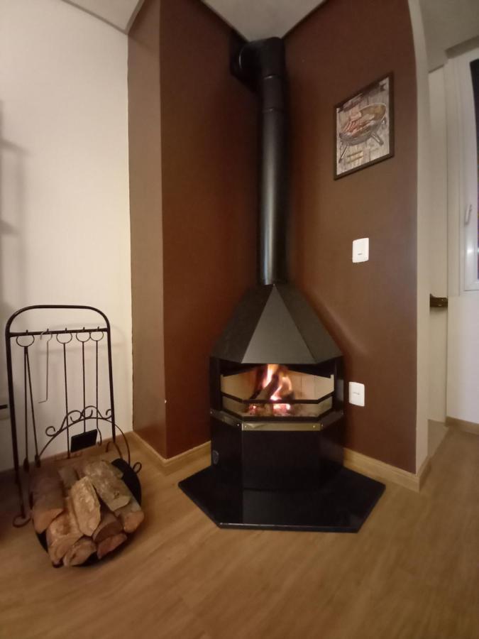 Gramado - Apartamento Aconchegante Com Lareira E Churrasqueira Esterno foto
