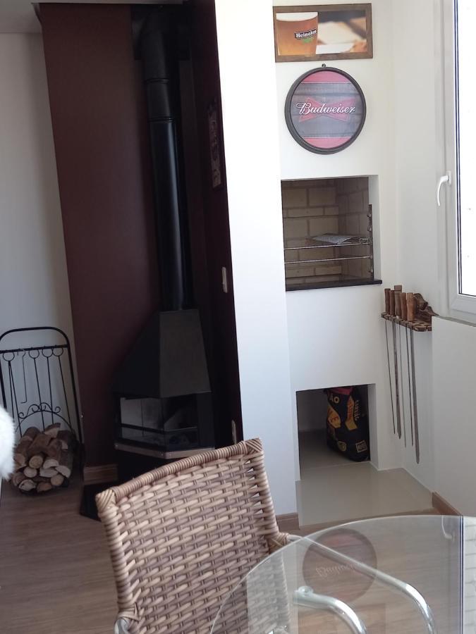 Gramado - Apartamento Aconchegante Com Lareira E Churrasqueira Esterno foto